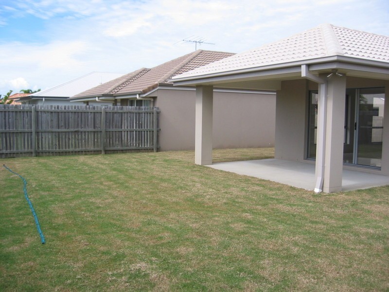 12  Pectoral Place, Banksia Beach QLD 4507