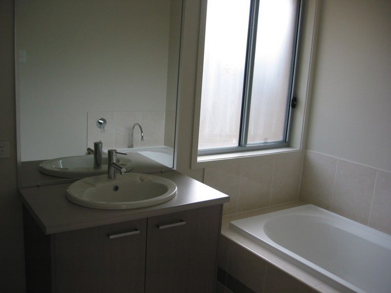 12  Pectoral Place, Banksia Beach QLD 4507