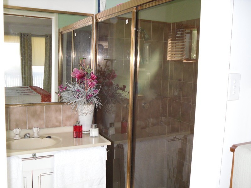 13 Crouch Avenue, Bongaree QLD 4507