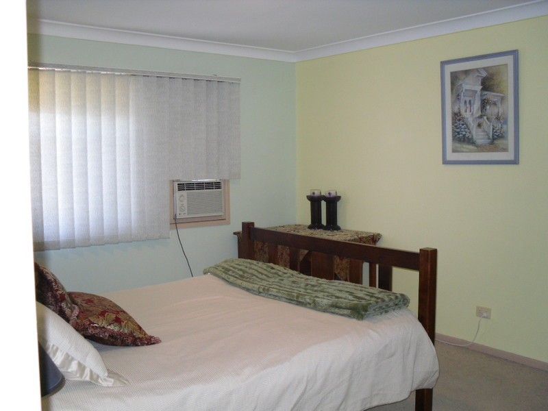 13 Crouch Avenue, Bongaree QLD 4507