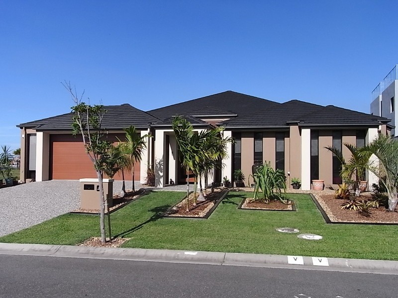 20  Teal Boulevarde, Banksia Beach QLD 4507