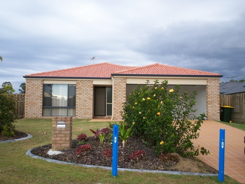 1 Myora Place, Sandstone Point QLD 4511