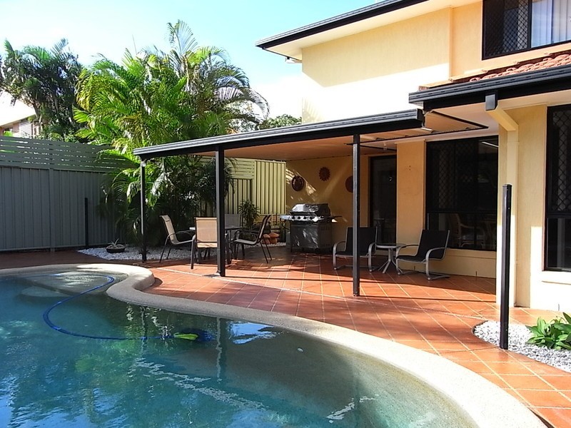 2 Brookes Crescent, Woorim QLD 4507