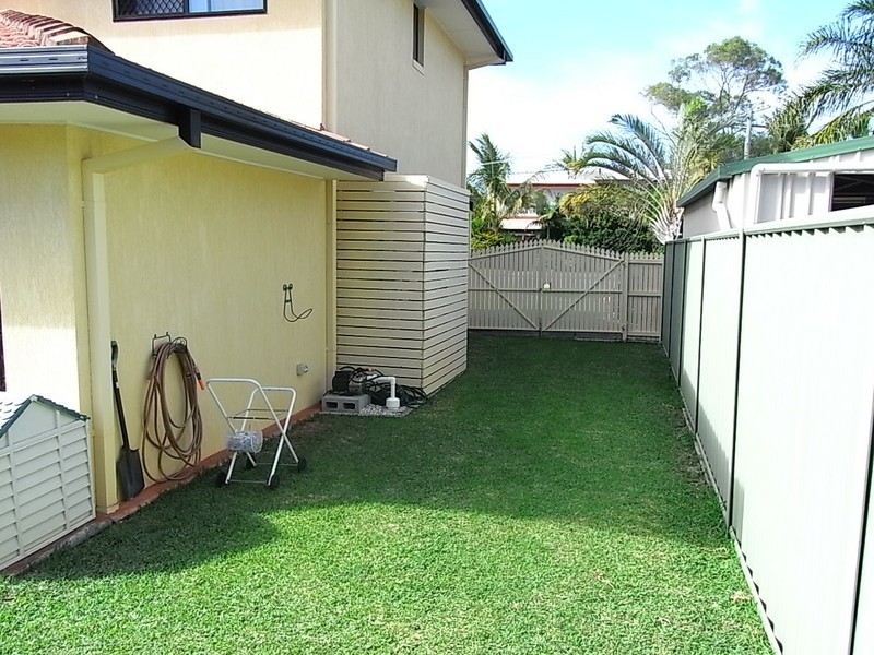 2 Brookes Crescent, Woorim QLD 4507