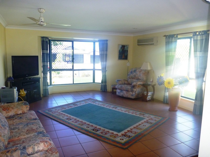 47 Seaforth Street, Sandstone Point QLD 4511