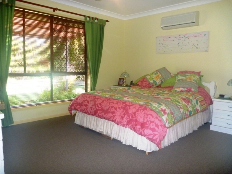 47 Seaforth Street, Sandstone Point QLD 4511