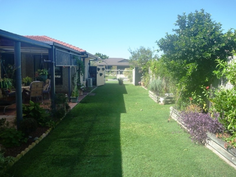 47 Seaforth Street, Sandstone Point QLD 4511