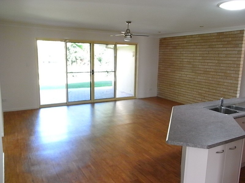 8-10  Fauna Way, Ningi QLD 4511