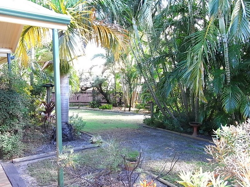 27 Island Parade, Banksia Beach QLD 4507