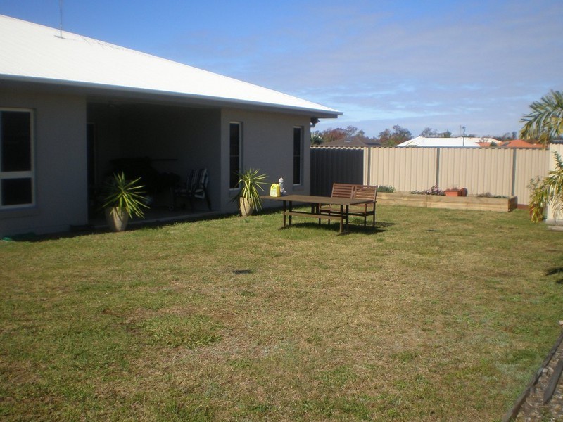 64 Pentas Drive, Bongaree QLD 4507