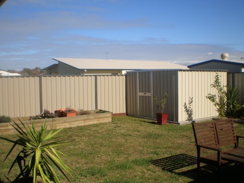 64 Pentas Drive, Bongaree QLD 4507