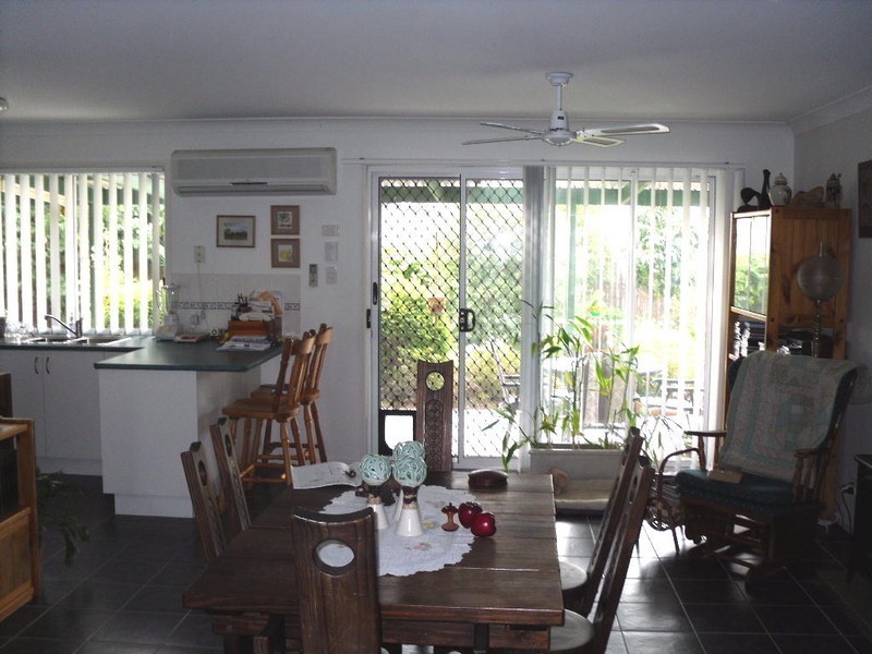 40 Seaforth Street, Sandstone Point QLD 4511