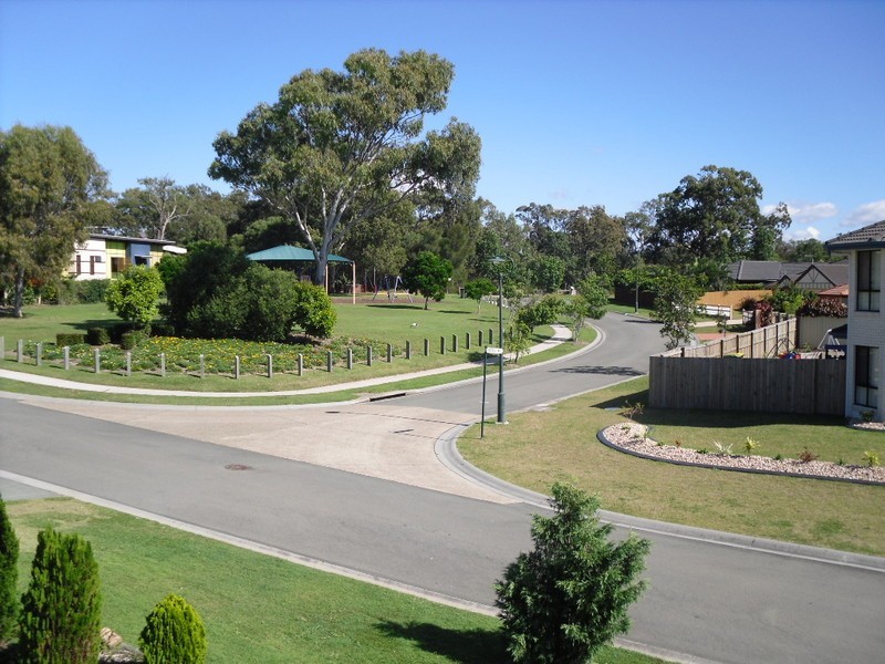 40 Seaforth Street, Sandstone Point QLD 4511