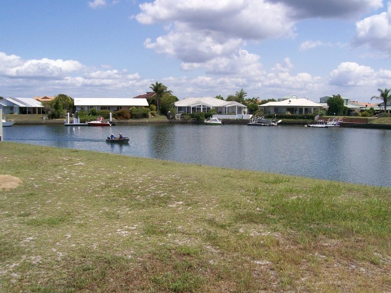 60 Island Parade, Banksia Beach QLD 4507