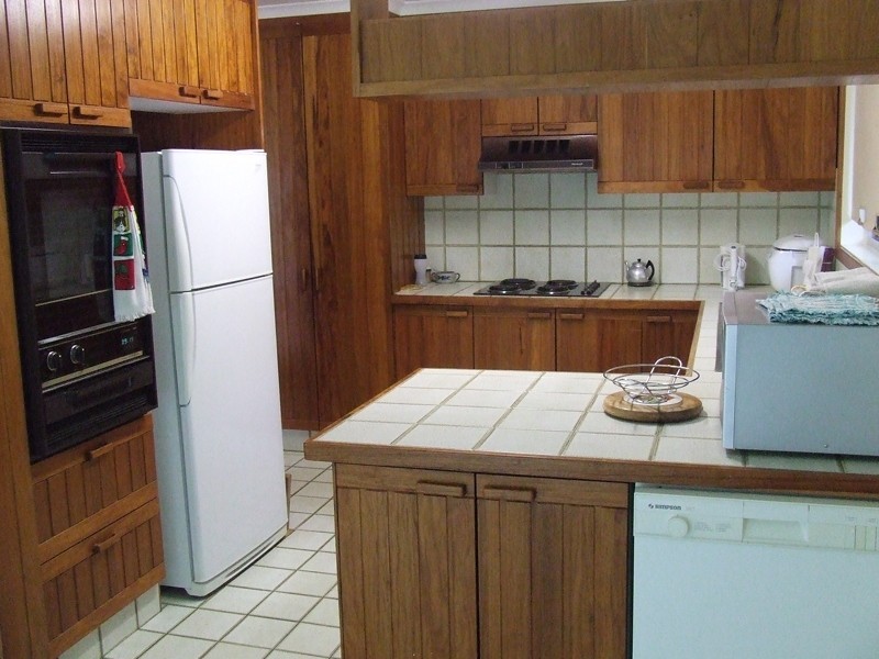 6 Elizabeth Batts Court, Banksia Beach QLD 4507