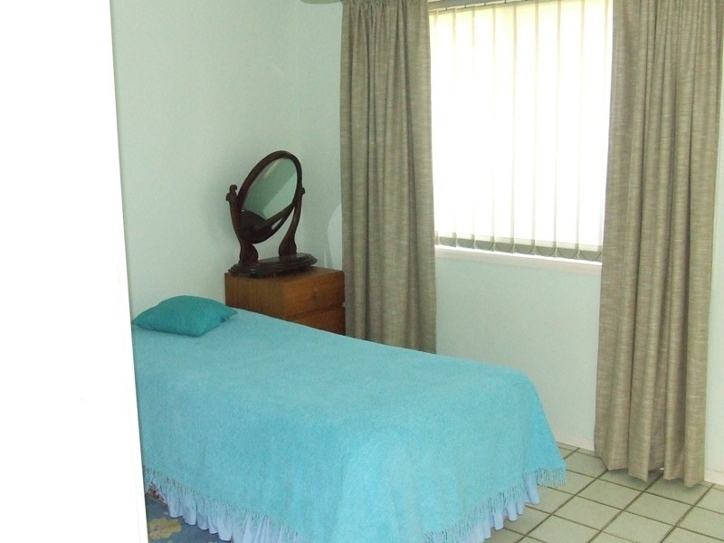 6 Elizabeth Batts Court, Banksia Beach QLD 4507