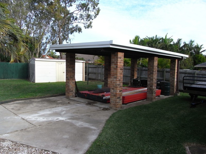 44 Lachlan Crescent, Sandstone Point QLD 4511