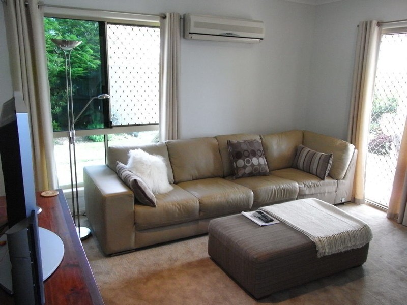 16 Scarborough Court, Sandstone Point QLD 4511