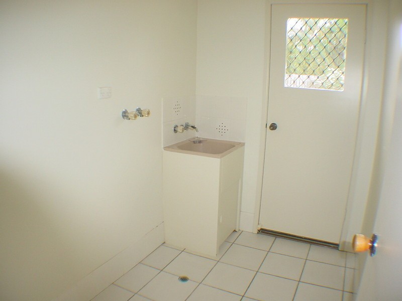 1 Whitepatch Esplanade, Banksia Beach QLD 4507