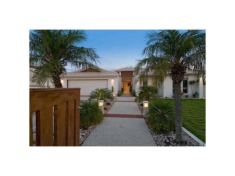 19 The Promontory, Banksia Beach QLD 4507