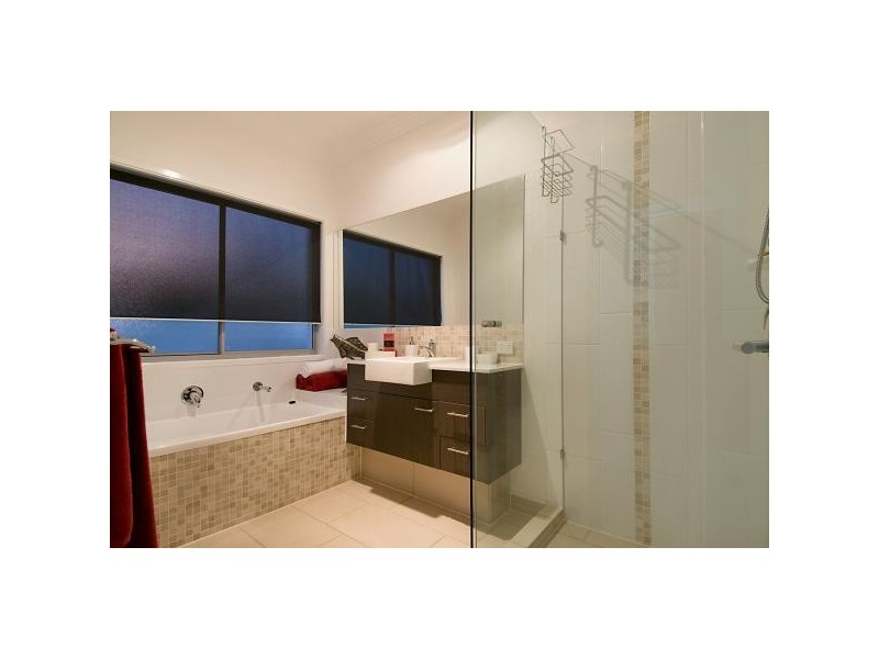 19 The Promontory, Banksia Beach QLD 4507