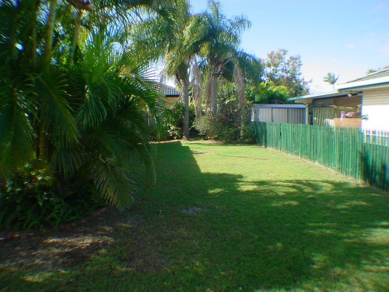 5 Plymouth Street, Banksia Beach QLD 4507