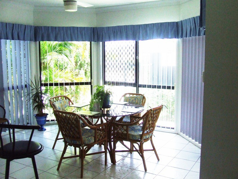 18 Dugong Crescent, Banksia Beach QLD 4507