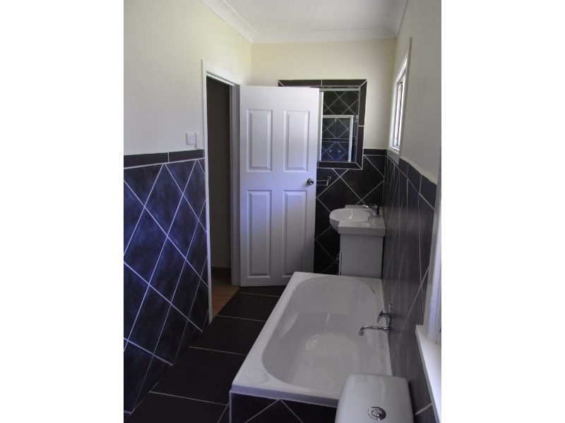 3 Bracken Street, Woorim QLD 4507