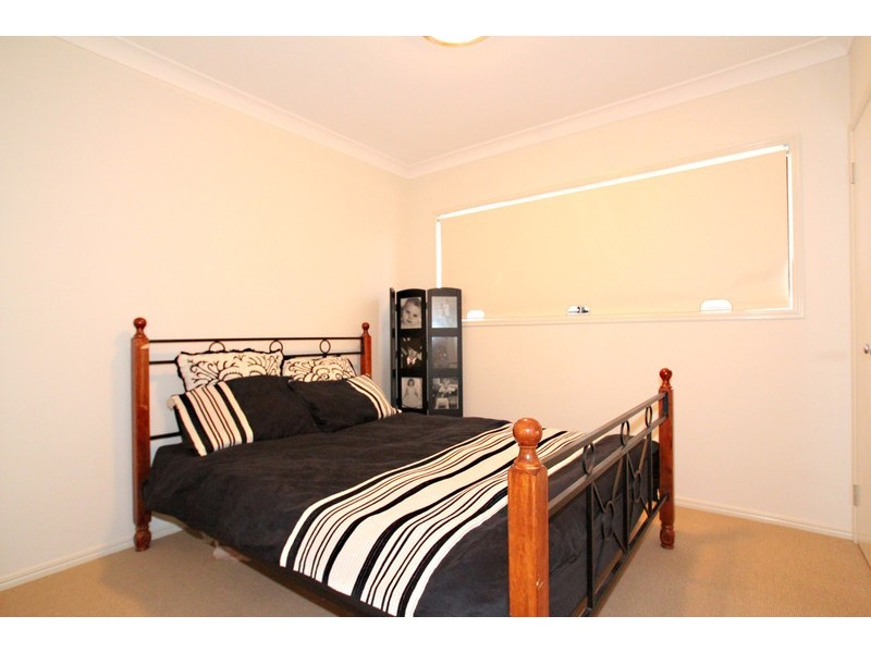 32 Aird Street, Sandstone Point QLD 4511