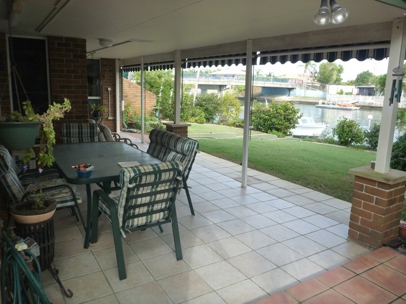 2/15 Cutter Court, Banksia Beach QLD 4507