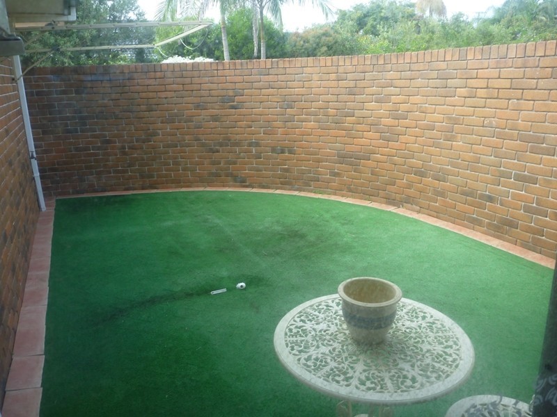 2/15 Cutter Court, Banksia Beach QLD 4507