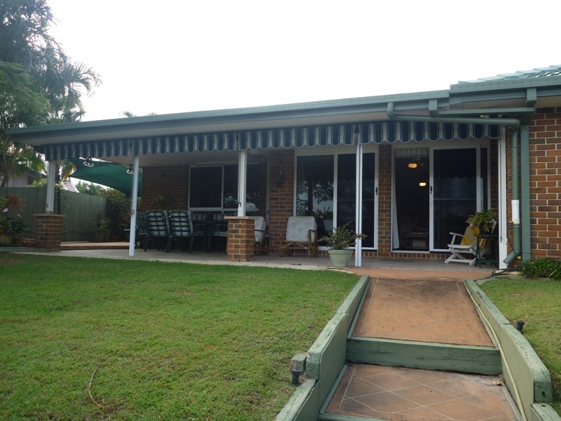 2/15 Cutter Court, Banksia Beach QLD 4507