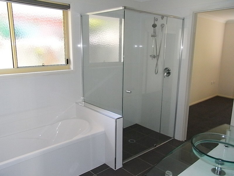 83 Ningi Esplanade, Ningi QLD 4511