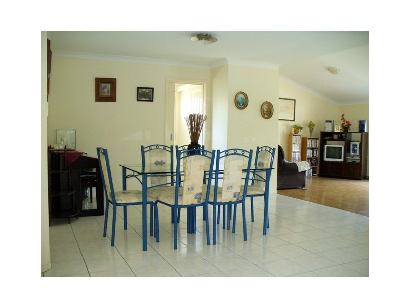 133 Avon Avenue, Banksia Beach QLD 4507