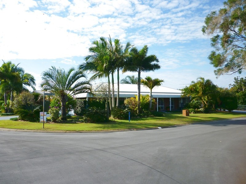 10 Village Avenue, Bongaree QLD 4507