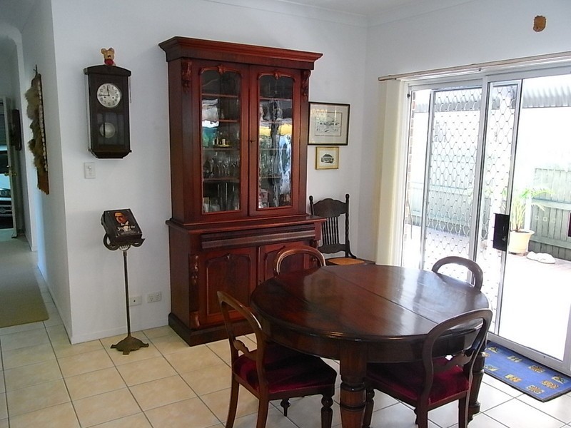 10 Village Avenue, Bongaree QLD 4507