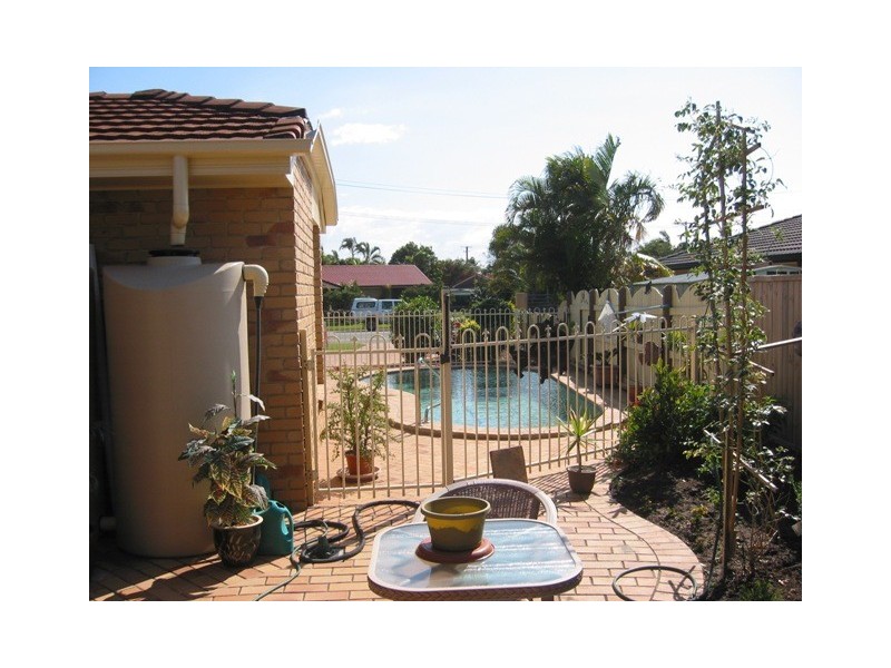 3 Yorkshire Drive, Banksia Beach QLD 4507