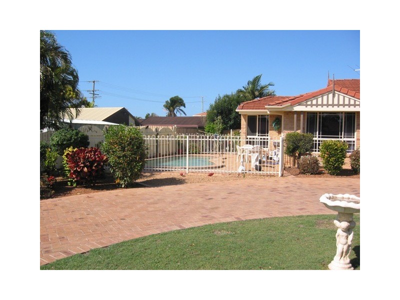 3 Yorkshire Drive, Banksia Beach QLD 4507