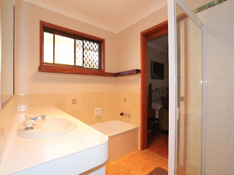 10 Norrland Court, Banksia Beach QLD 4507