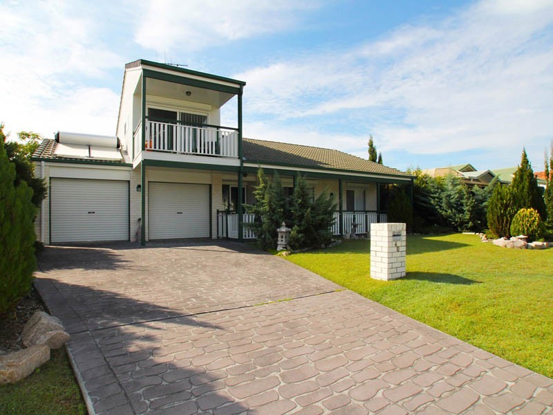 40 Seaforth Street, Sandstone Point QLD 4511