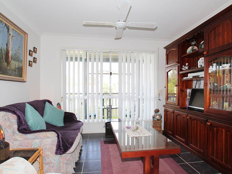 40 Seaforth Street, Sandstone Point QLD 4511