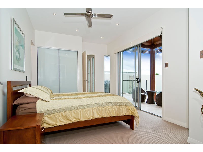 161 Marina Boulevarde, Banksia Beach QLD 4507