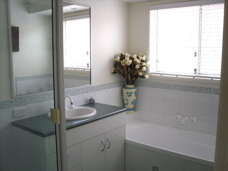 11 Dugong Crescent, Banksia Beach QLD 4507