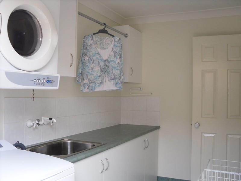 11 Dugong Crescent, Banksia Beach QLD 4507