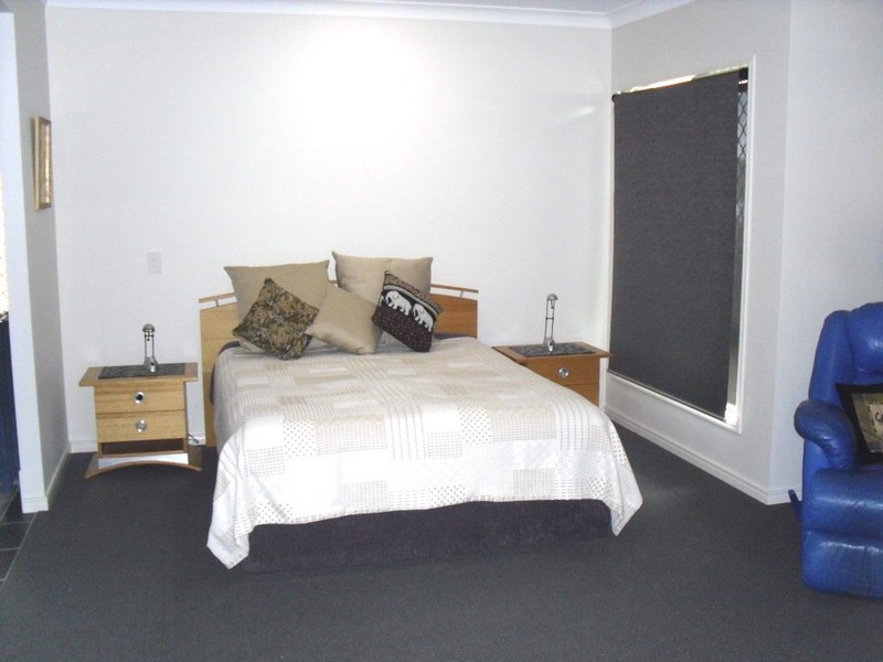 23 Raptor Parade, Banksia Beach QLD 4507
