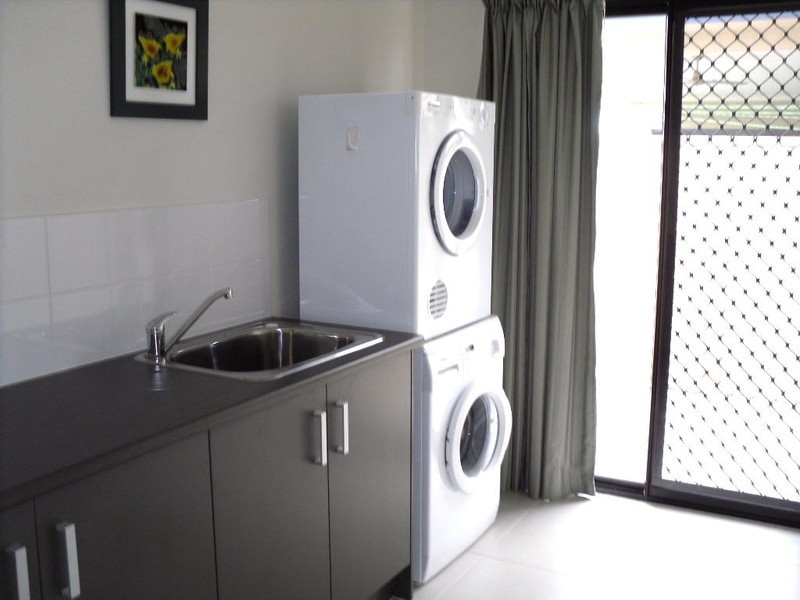 23 Raptor Parade, Banksia Beach QLD 4507