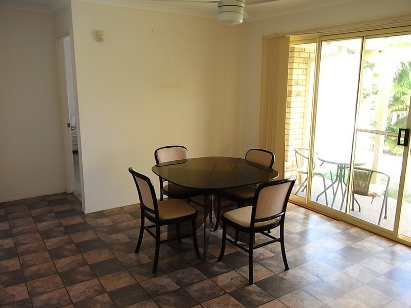 16 Hoya Crescent, Bongaree QLD 4507