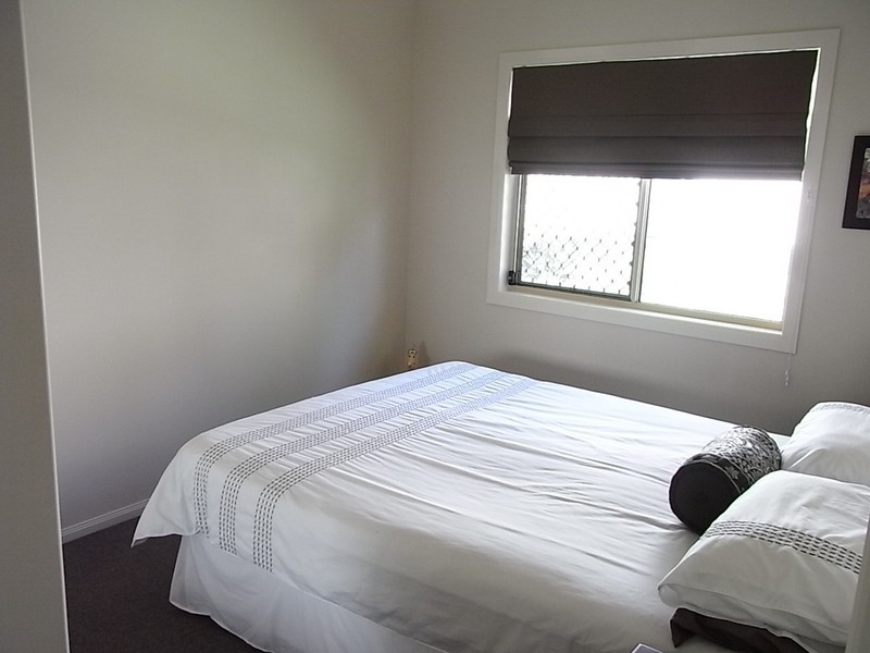 16 Scarborough Court, Sandstone Point QLD 4511