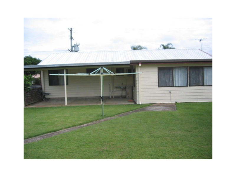 33 Caltowie Avenue, Banksia Beach QLD 4507