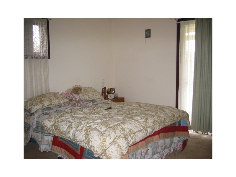 33 Caltowie Avenue, Banksia Beach QLD 4507